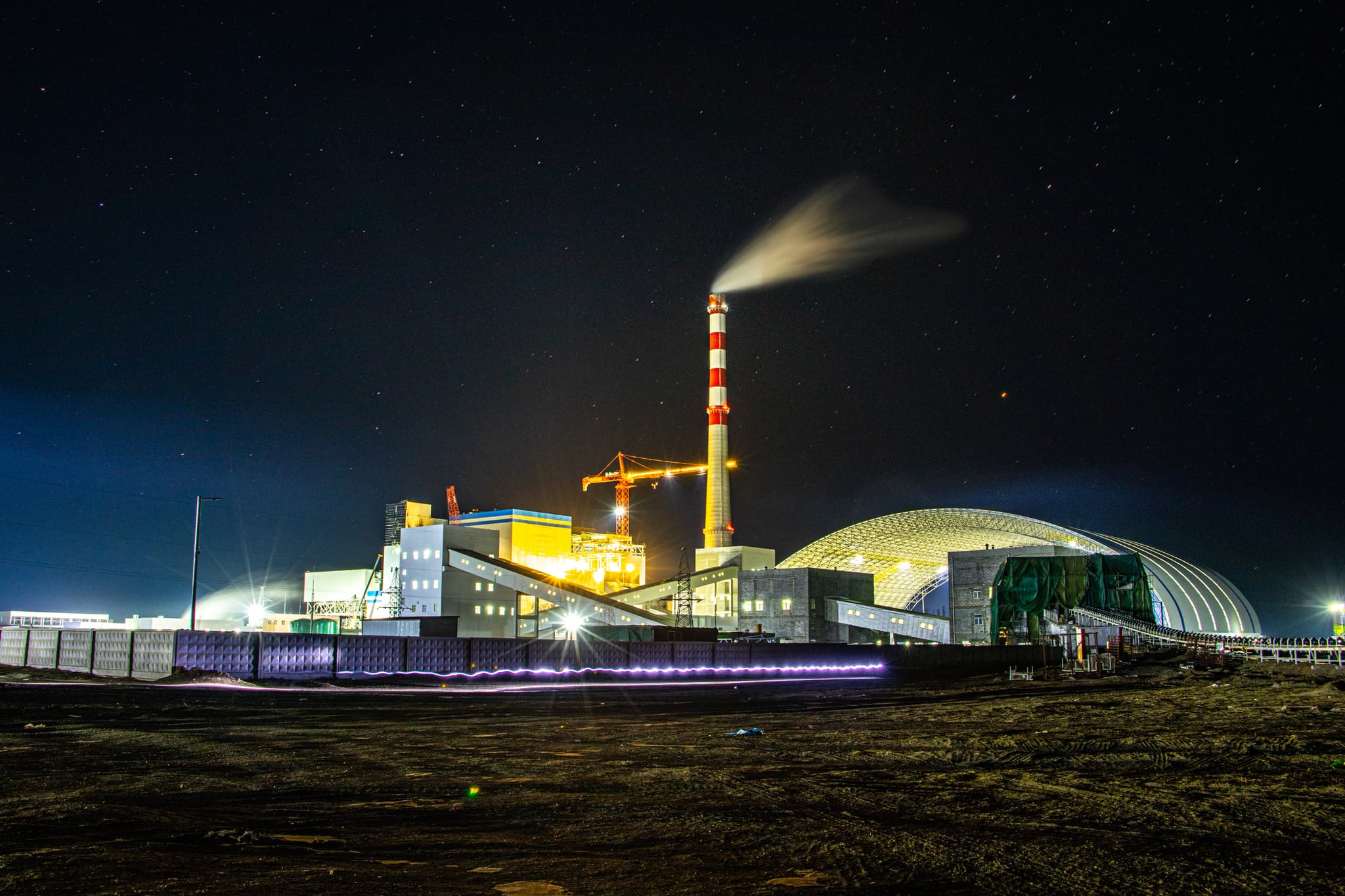 Бөөрөлжүүтийн цахилгаан станц